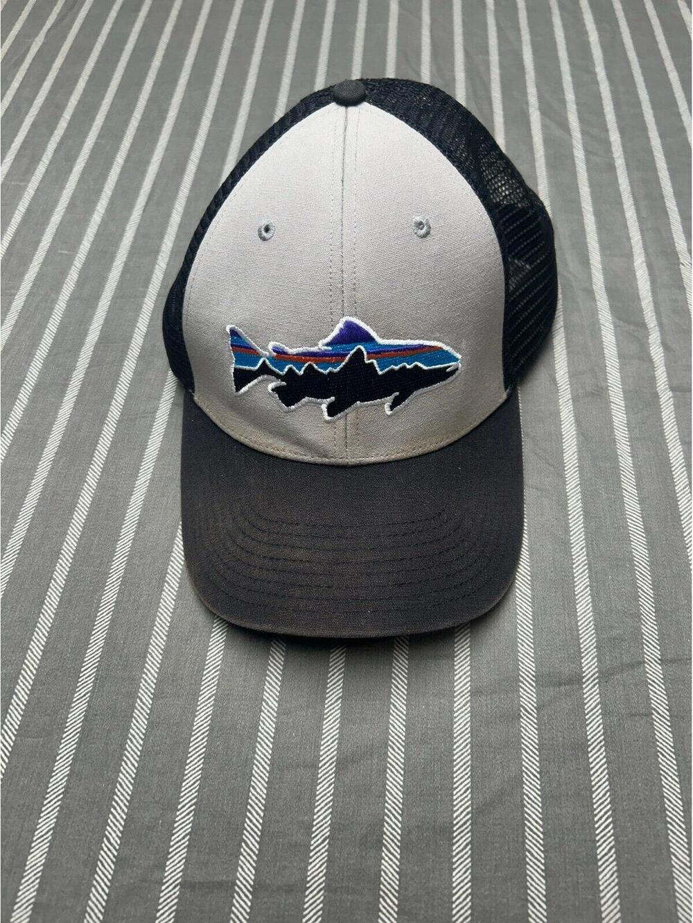 Patagonia Fitz Roy Trout Trucker Hat Snapback Mesh Fly Fish Adjustable Adult